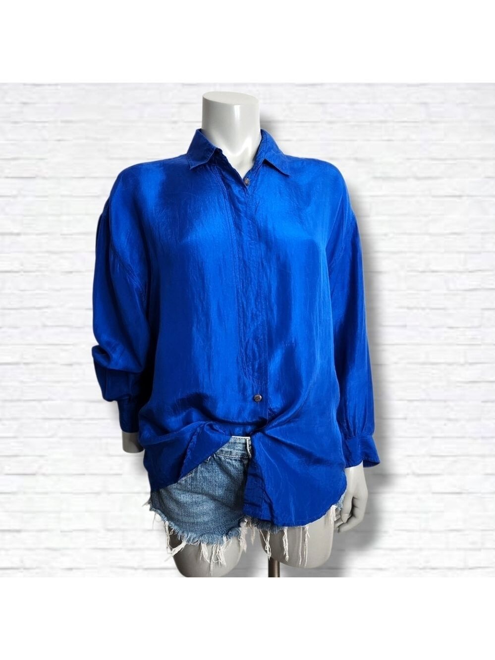 Vintage Express Irridescent Blue 100% Silk Button Down Shirt Size XS